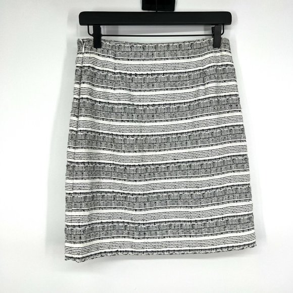 LOFT Skirt Black White Tweed Stripe Asymmetrical Fray Hem Button - Picture 7 of 11